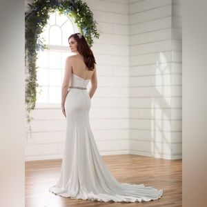 Essence Of Australia Wedding Dress, Ivory - image 1